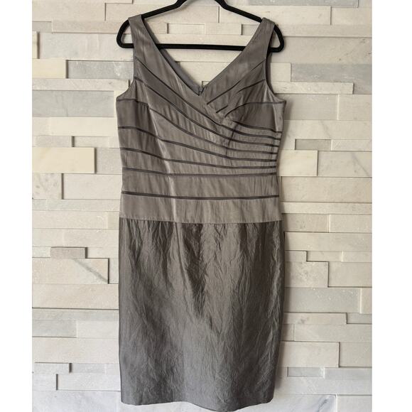 ADRIANNA PAPEL Occasions 100% Silk Silver Gray Sleeveless Silk Sheath Dress 14 - Picture 2 of 7
